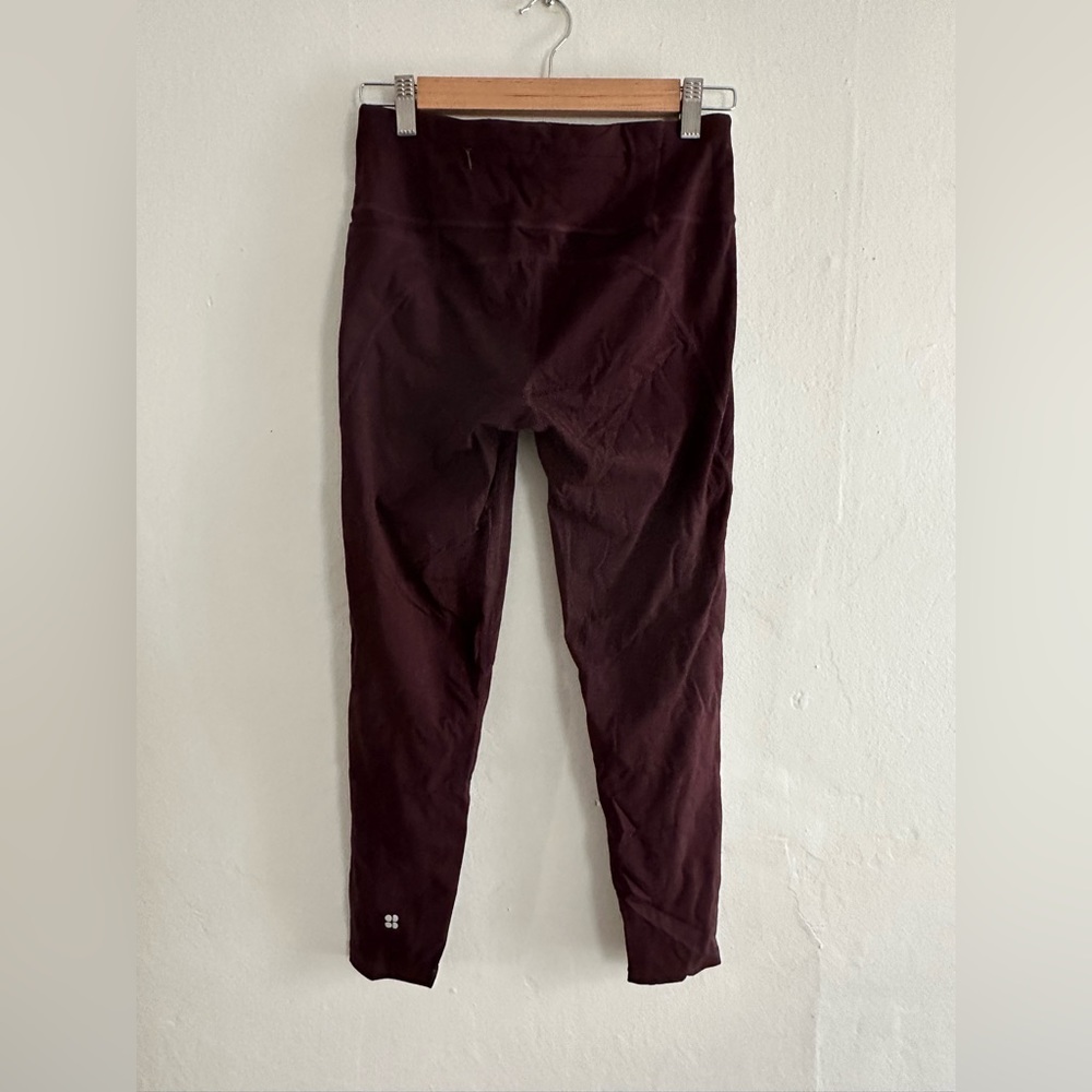 Sweaty Betty Power 7/8 Mid-Rise Leggings Dark Cherry size small like new